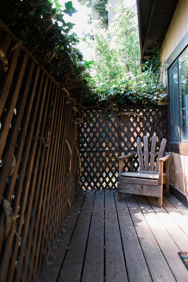 Riverlane Resort Guerneville Exterior photo
