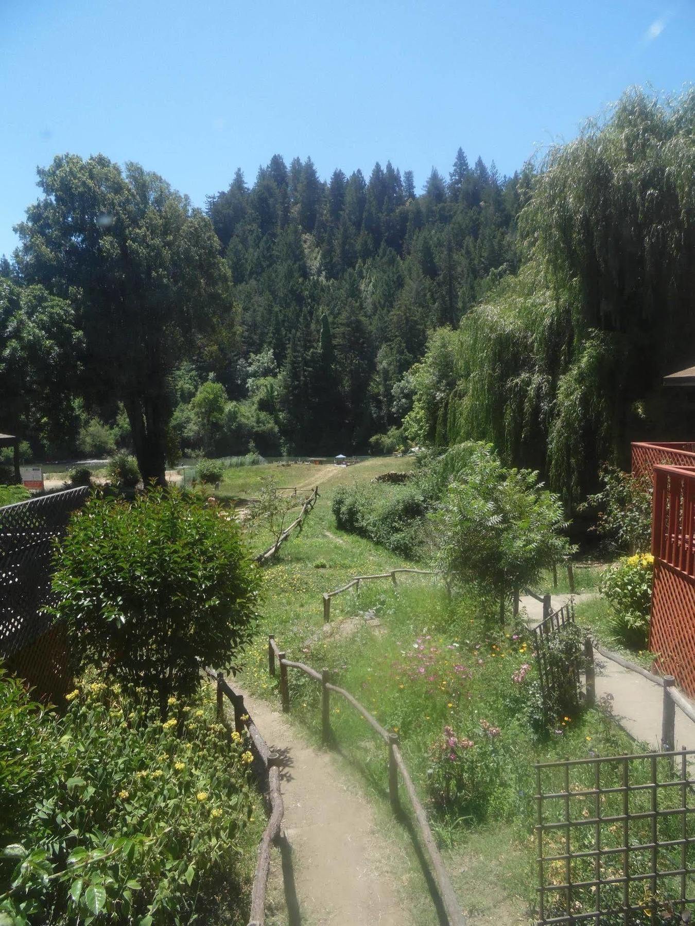 Riverlane Resort Guerneville Exterior photo