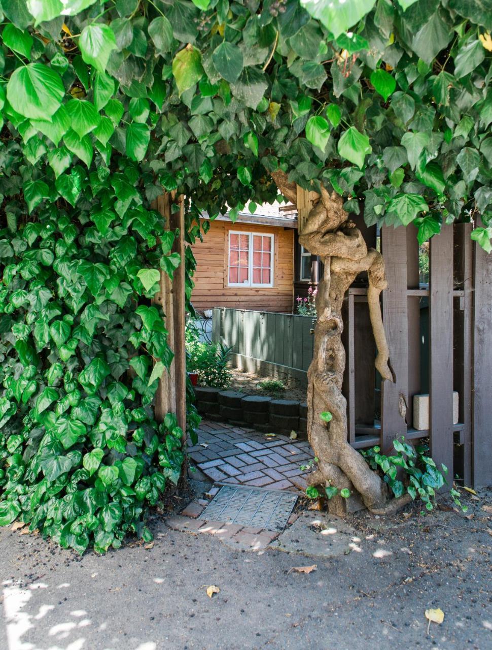 Riverlane Resort Guerneville Exterior photo